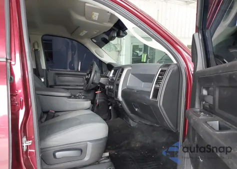 2016 Ram 1500 Express z USA, uszkodzony, nr VIN 3C6RR7KT8GG266019